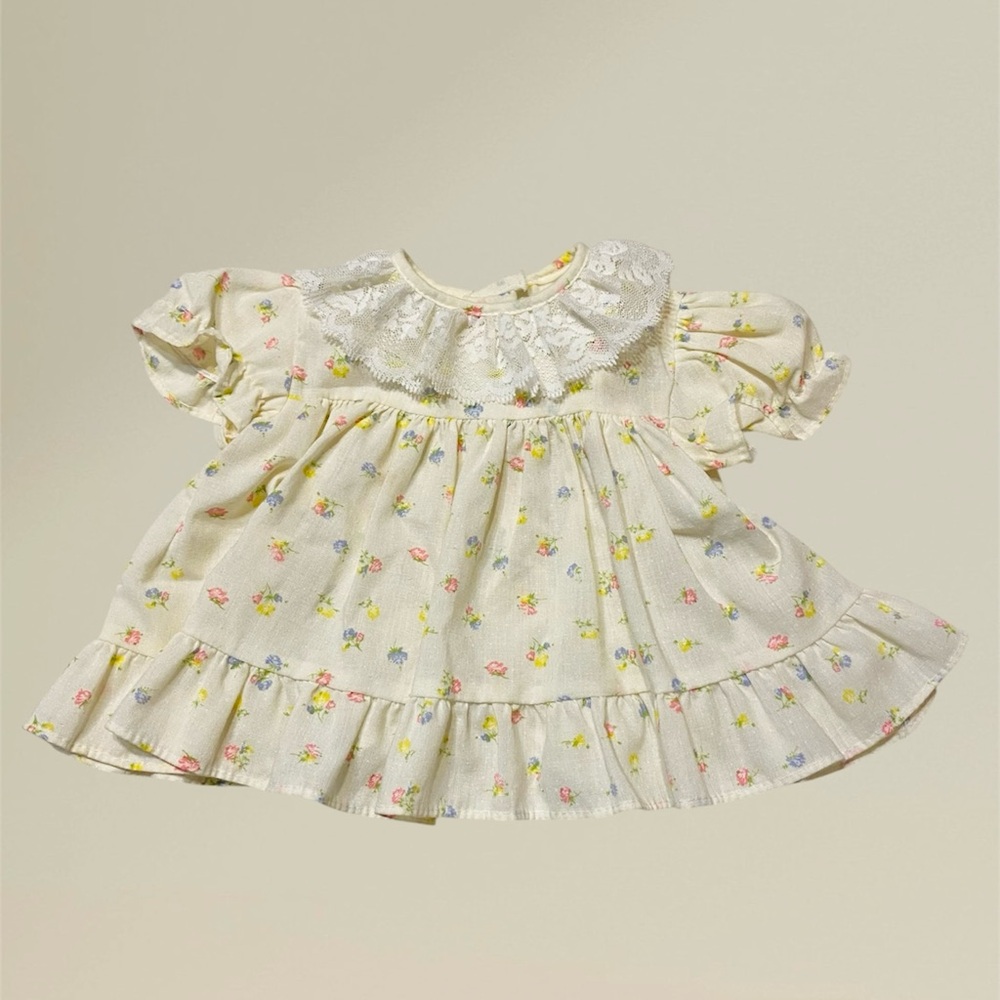 Vintage Cutest One Floral Cream Dress Lace Collar  Size 0-6 Months/ NB Baby Girl